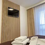 Wx Hotel