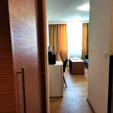 Wx Hotel Hotel Bratislava