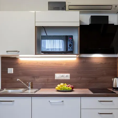 Hotell Wx Hotel Bratislava