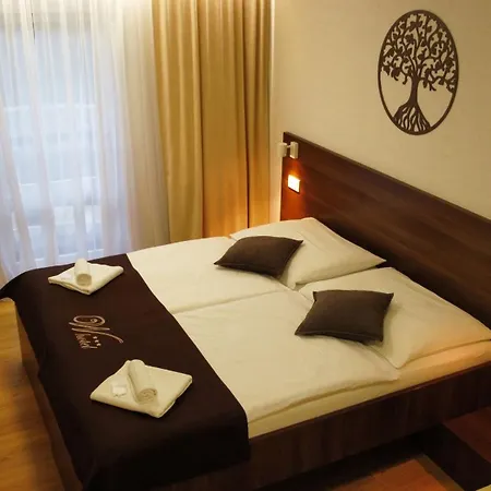 Wx Hotel Hotel