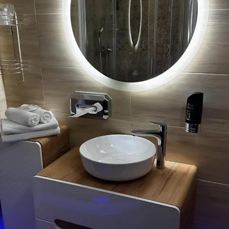 Hotel Wx Hotel 3*
