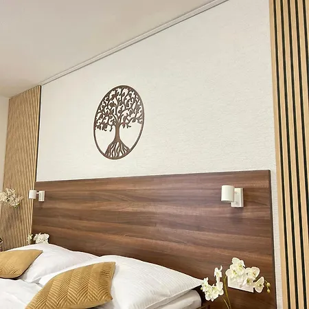 Hotell Wx Hotel Bratislava
